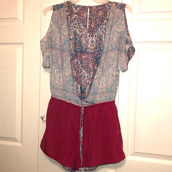 Floral Boho Open Shoulder Malena Romper Large - Picture 14 of 16